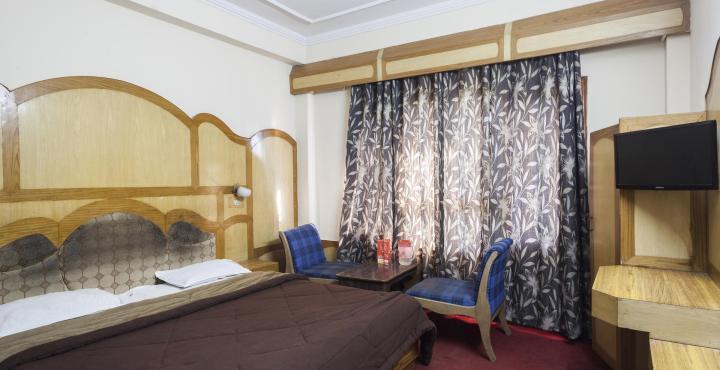 Hotel Rajdoot Shimla Buitenkant foto