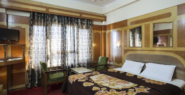 Hotel Rajdoot Shimla Buitenkant foto